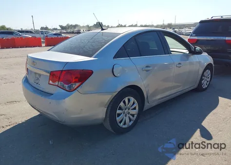 2011 Chevrolet Cruze Ls z USA, uszkodzony, nr VIN 1G1PC5SH4B7220105
